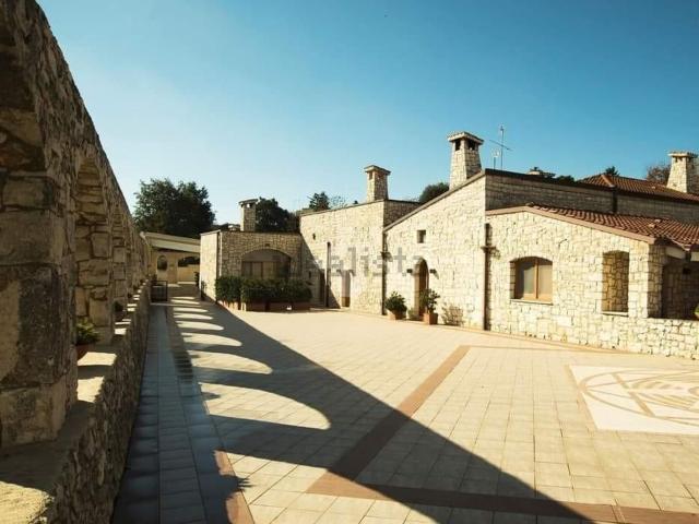 Appartamento in vendita di 2130 m² in Contrada Frà Diavolo