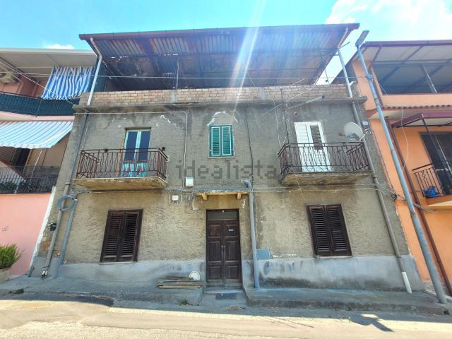 Appartamento in vendita di 213 m² in Via Vito Inferiore, 4