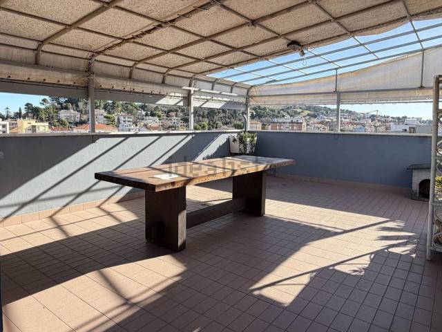 Appartamento in vendita di 213 m² in Viale Virgilio