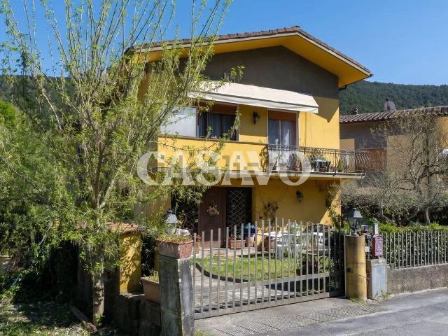 Appartamento in vendita di 214 m² in Via dei Marinari