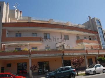 Appartamento in vendita di 214 m² in Via Drosi, 78