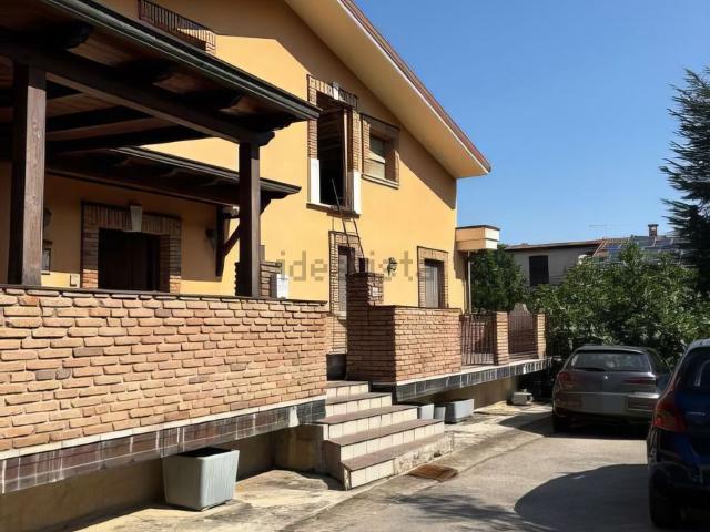 Appartamento in vendita di 214 m² in Via Sant&apos Eustachio, 10