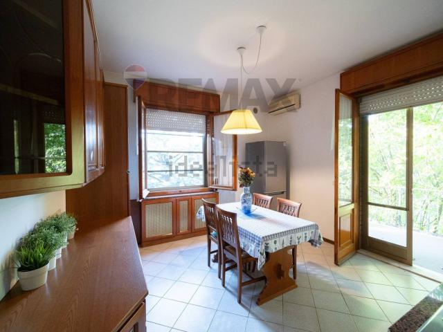 Appartamento in vendita di 215 m²