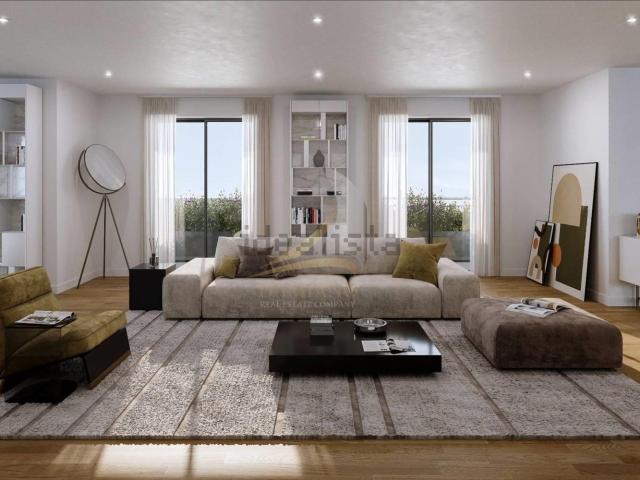 Appartamento in vendita di 215 m² in Via Antonio Pacinotti, 28