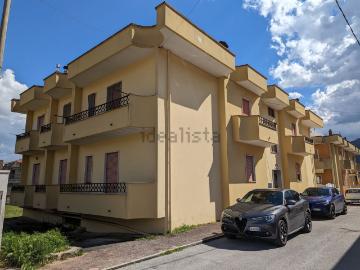 Appartamento in vendita di 215 m² in Via Aldo Moro