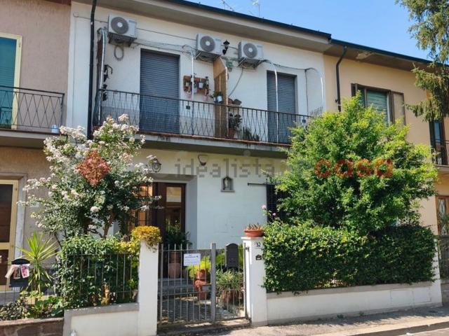 Appartamento in vendita di 215 m² in Via Don Maglioni