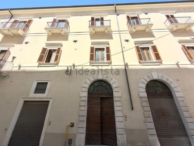 Appartamento in vendita di 215 m² in Via dell&apos Arcivescovado, 13