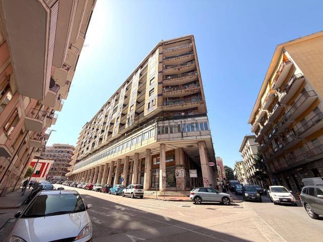 Appartamento in vendita di 215 m² in Via Vasto, 29
