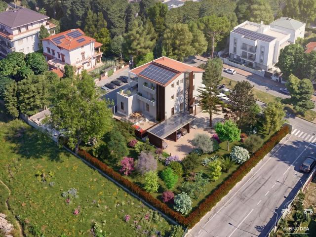 Appartamento in vendita di 215 m² in Viale Edoardo Scarfoglio, 62