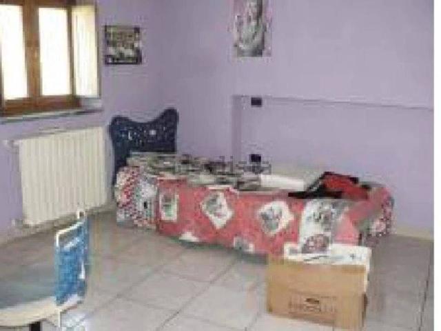 Appartamento in vendita di 216 m² in Via Calabrone, 15