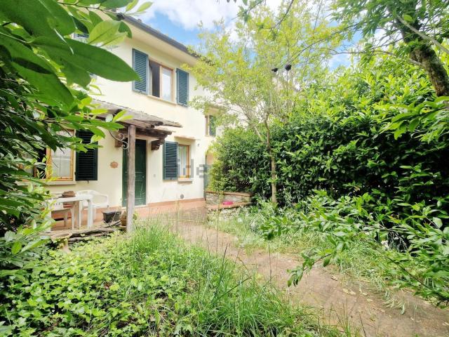 Appartamento in vendita di 216 m² in Via di balatro, 1
