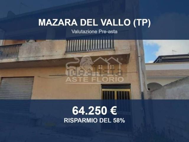 Appartamento in vendita di 216 m² in Via San Bach, 21