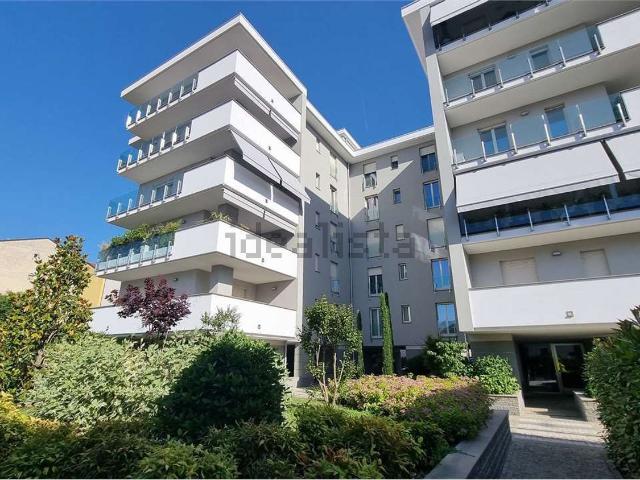 Appartamento in vendita di 216 m² in Via Piave, 23