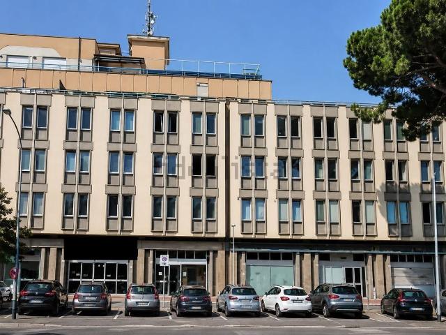 Appartamento in vendita di 216 m² in Viale Trento, 20