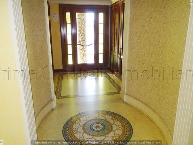Appartamento in vendita di 216 m² in Viale Gabriele D&apos Annunzio, 338