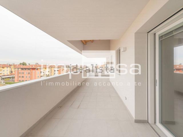 Appartamento in vendita di 217 m² in Via Trieste, 33