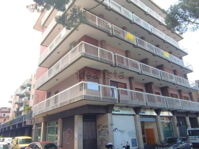 Appartamento in vendita di 218 m² in Via Vittorio Emanuele, 358