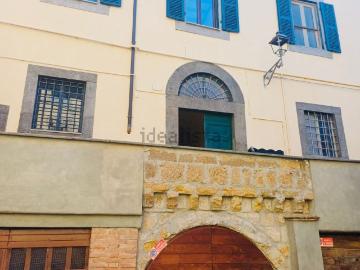 Appartamento in vendita di 219 m² in Via Giuseppe Garibaldi
