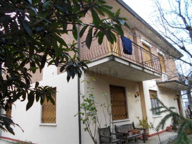 Appartamento in vendita di 219 m² in Via Papa Giovanni XXIII, 1