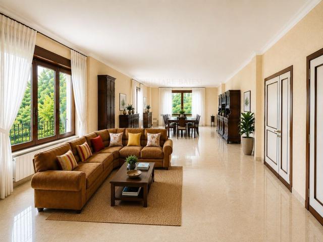 Appartamento in vendita di 219 m² in Viale Angelo Masini
