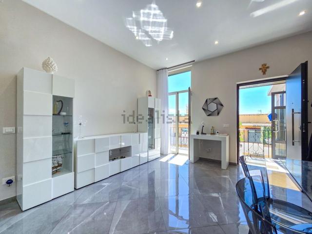 Appartamento in vendita di 219 m² in Viale San Martino, 373