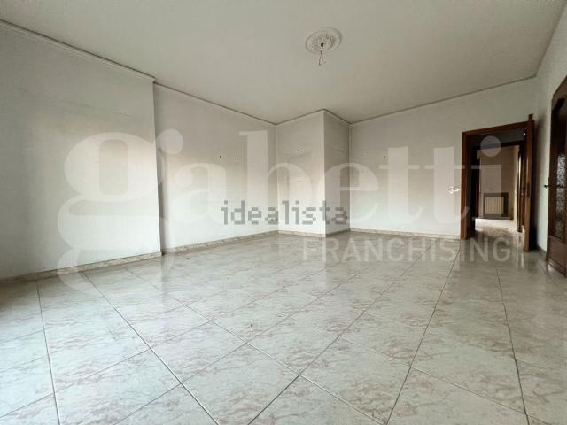 Appartamento in vendita di 219 m² in Corso Giuseppe Garibaldi