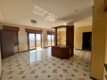 Appartamento in vendita di 220 m²