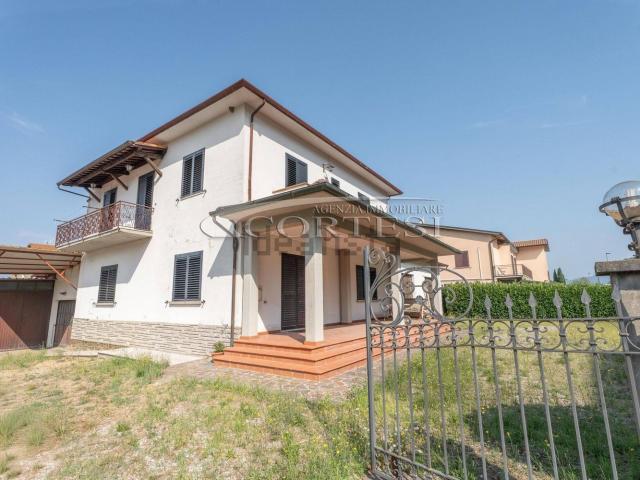 Appartamento in vendita di 220 m²