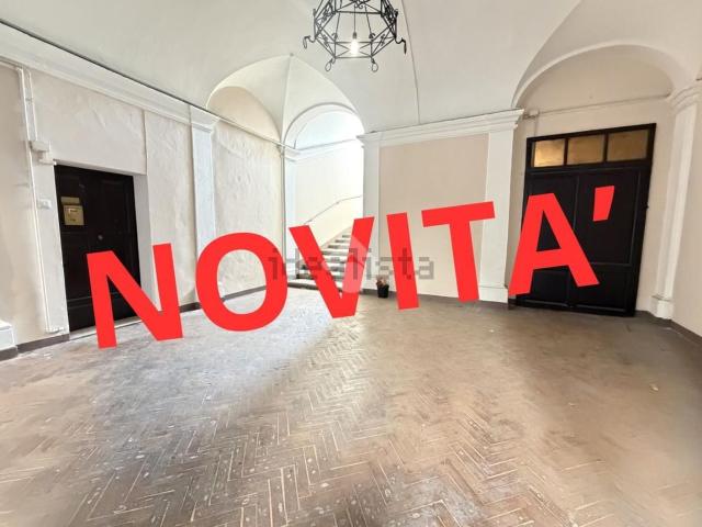 Appartamento in vendita di 220 m² in Via Caterina Franceschi Ferrucci, 12