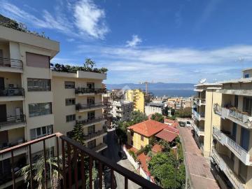 Appartamento in vendita di 201 m² in Via Cappuccinelli diramazione Zagarella, 14