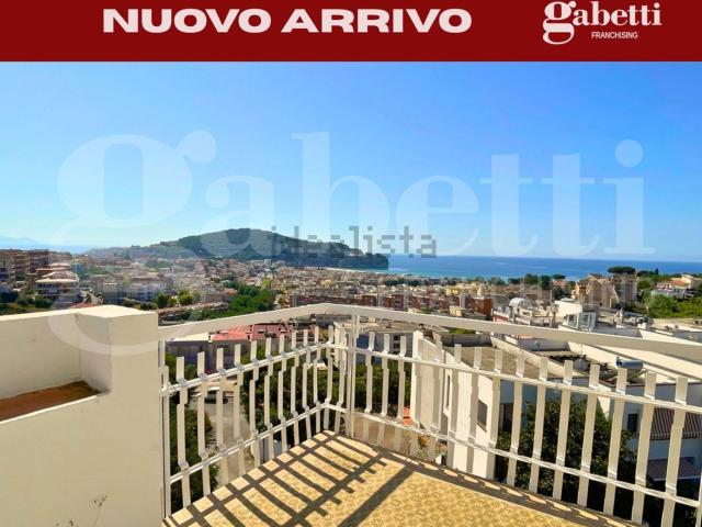 Appartamento in vendita di 234 m² in Via Cuostile IV Traversa Destra, 1