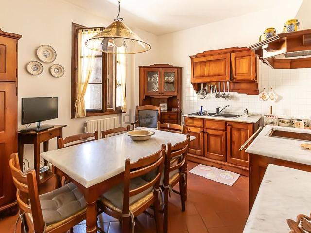 Appartamento in vendita di 220 m² in Via Antonio Basoli, 3