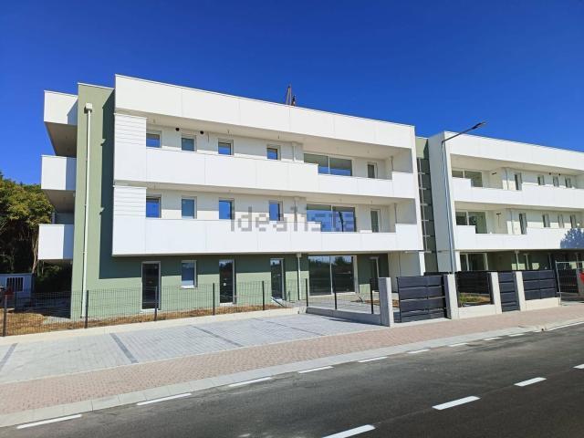 Appartamento in vendita di 220 m² in Via Antonio Pertile