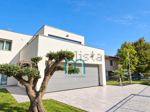 Appartamento in vendita di 220 m² in Via Giudecca, 22