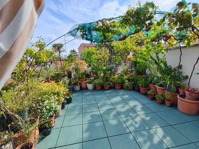 Appartamento in vendita di 220 m² in Via Giambattista Belzoni