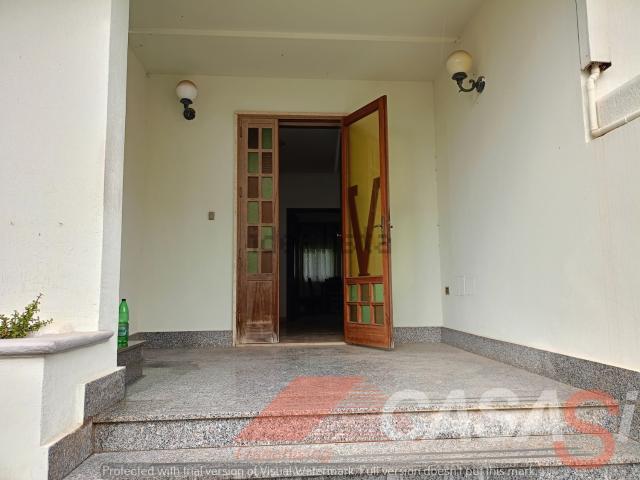 Appartamento in vendita di 220 m² in Via della Costituzione