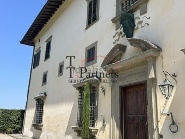 Appartamento in vendita di 220 m² in Via di San Quirichino