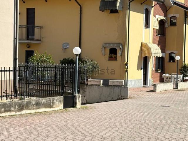 Appartamento in vendita di 220 m² in Via Fratelli Pistoi, 12