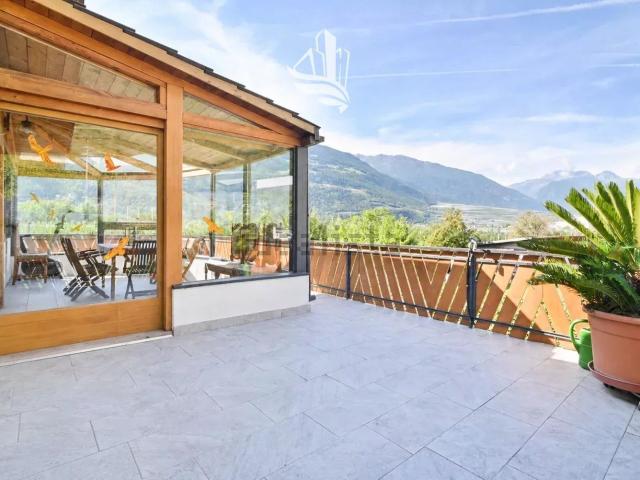 Appartamento in vendita di 220 m² in Via Krebsbach