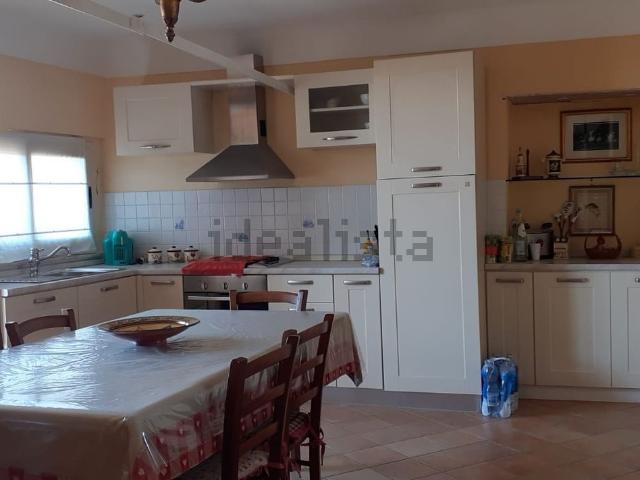 Appartamento in vendita di 220 m² in Via Monte, 9