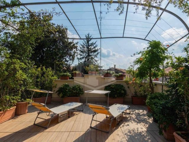 Appartamento in vendita di 235 m² in Via Santa Caterina, 1
