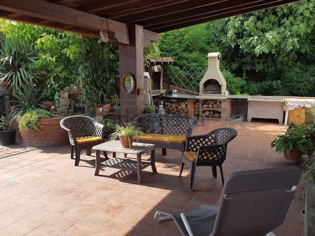 Appartamento in vendita di 220 m² in Via Pozzo, 21