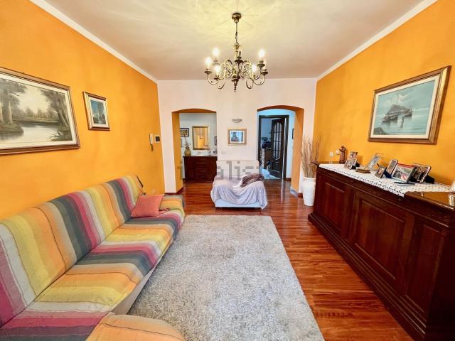 Appartamento in vendita di 220 m² in Via roma