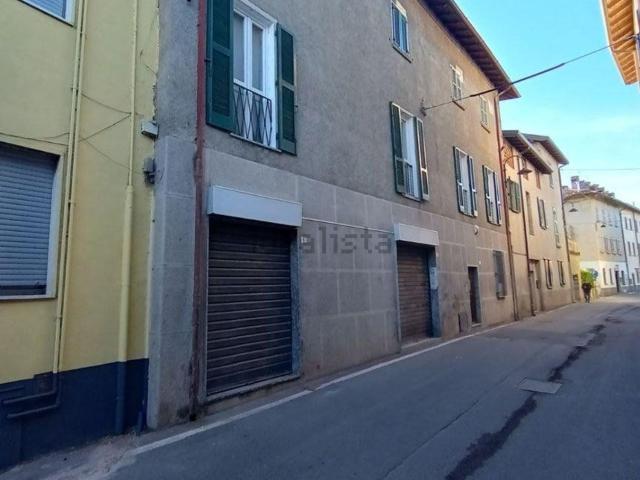 Appartamento in vendita di 220 m² in Via Vittorio Emanuele