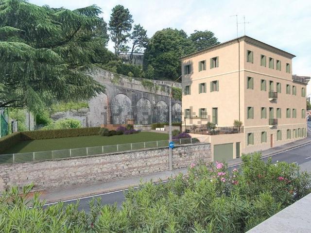 Appartamento in vendita di 220 m² in Borgo Berga