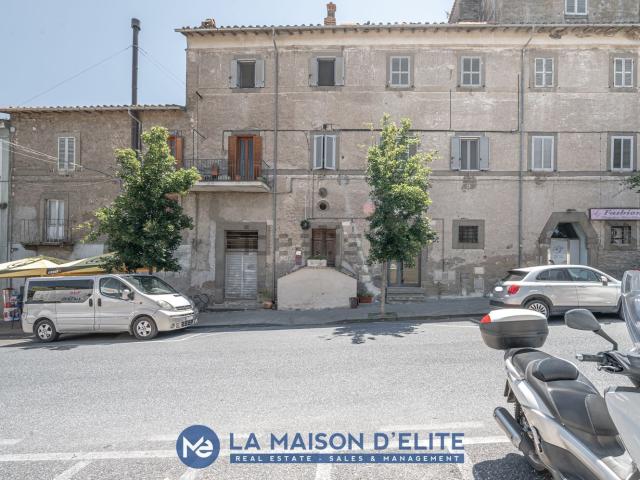 Appartamento in vendita di 220 m² in Borgo Cavour, 1