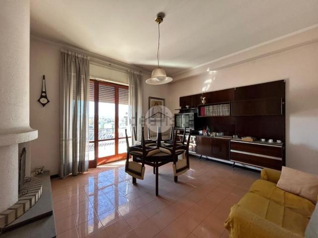 Appartamento in vendita di 220 m² in Corso Giuseppe Garibaldi, 121