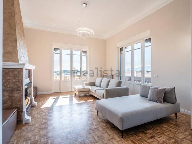 Appartamento in vendita di 220 m² in Piazzale Ricasoli