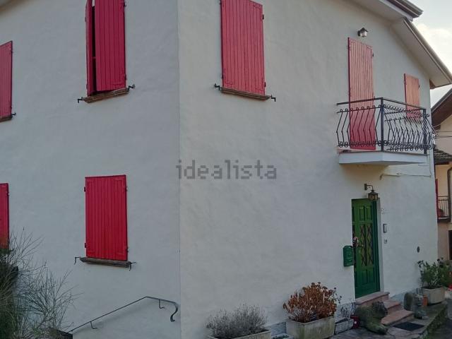Appartamento in vendita di 221 m² in Via Cortogno, 7