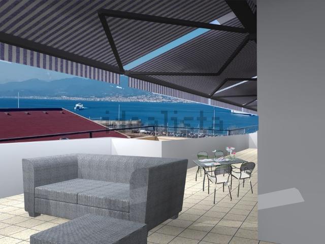 Appartamento in vendita di 221 m² in Via Alvaro Corrado, 39